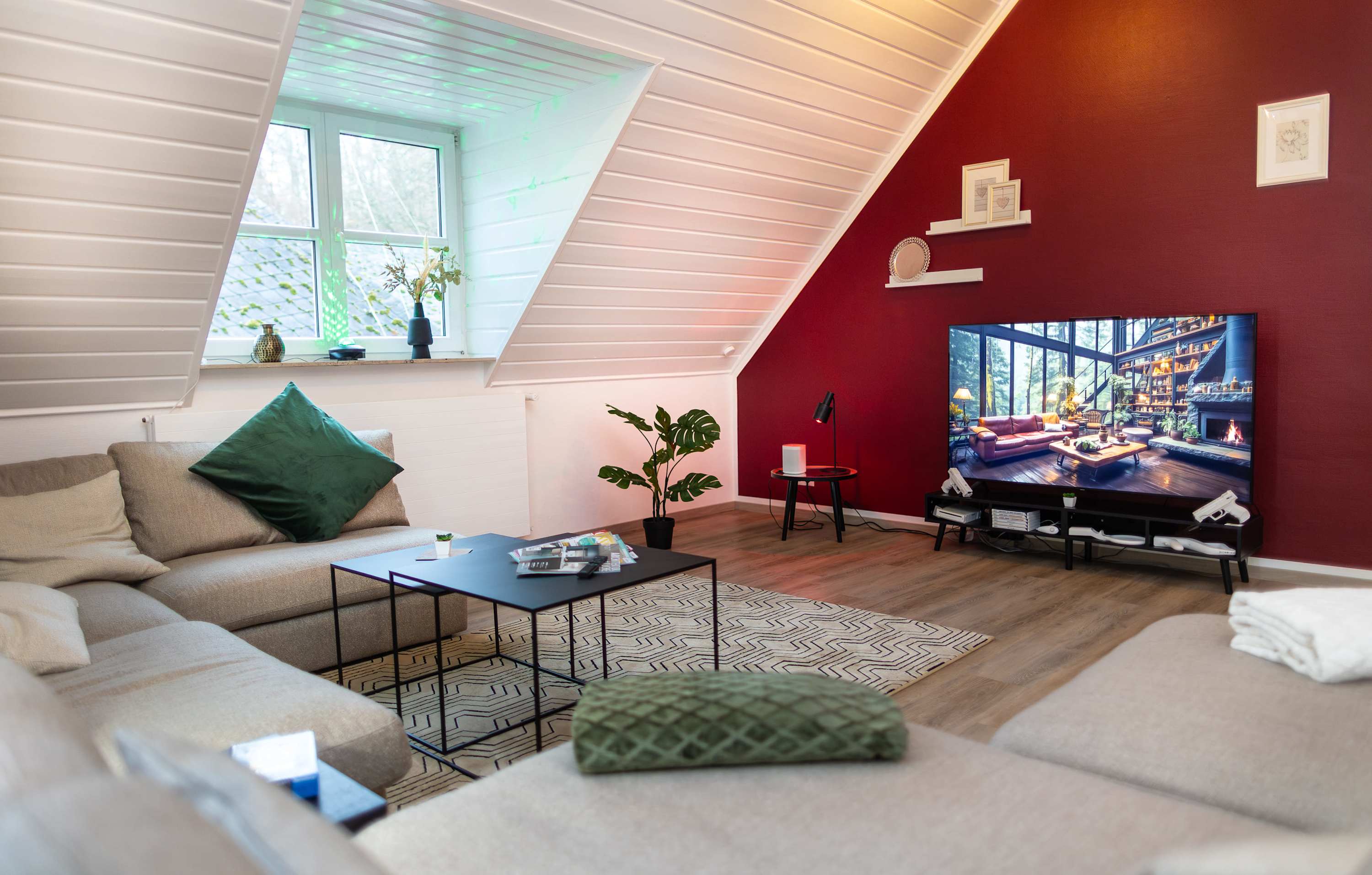 The Compound |Sauna-Whirlpool & Game-Zone