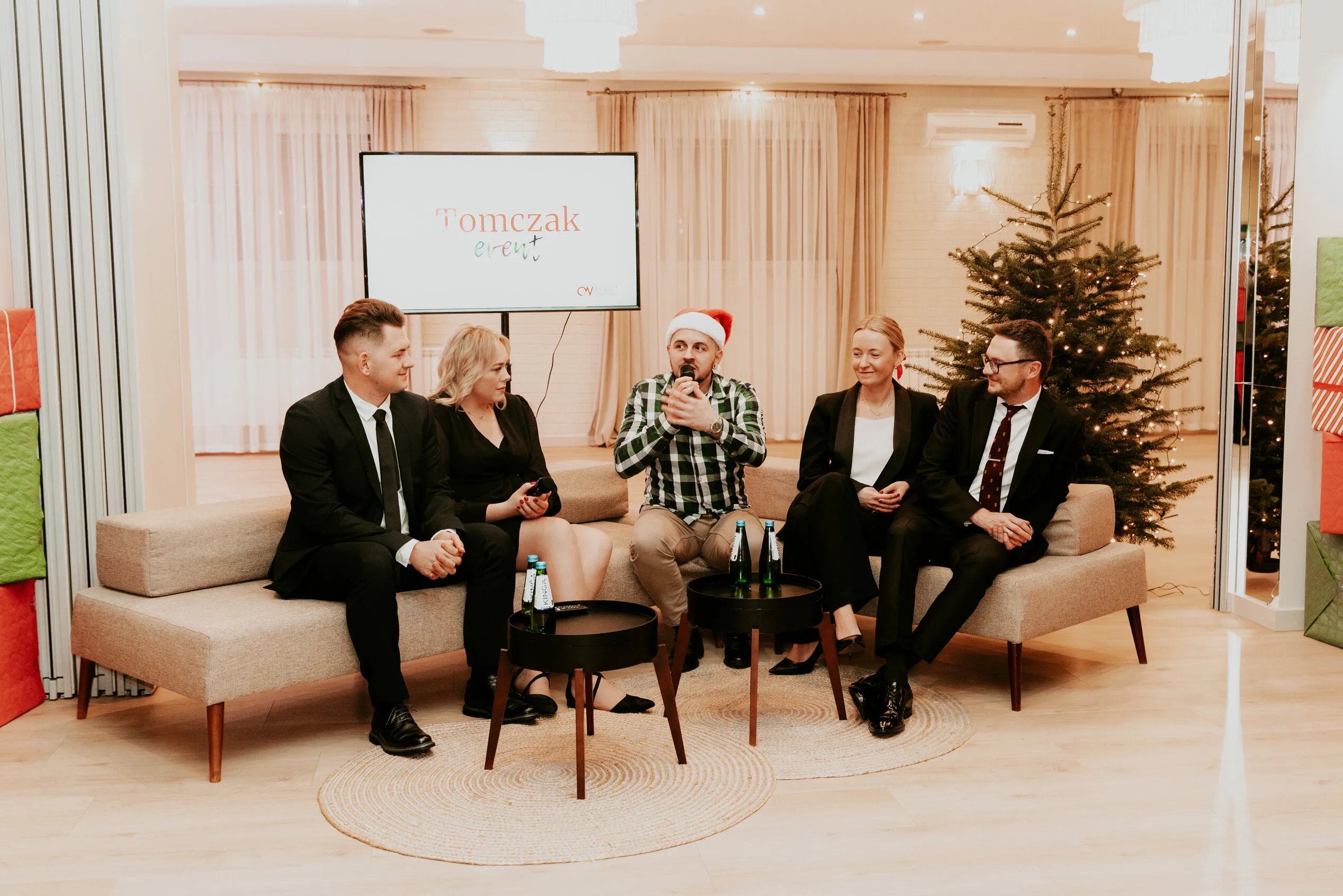 image of successful event (corporate gathering)