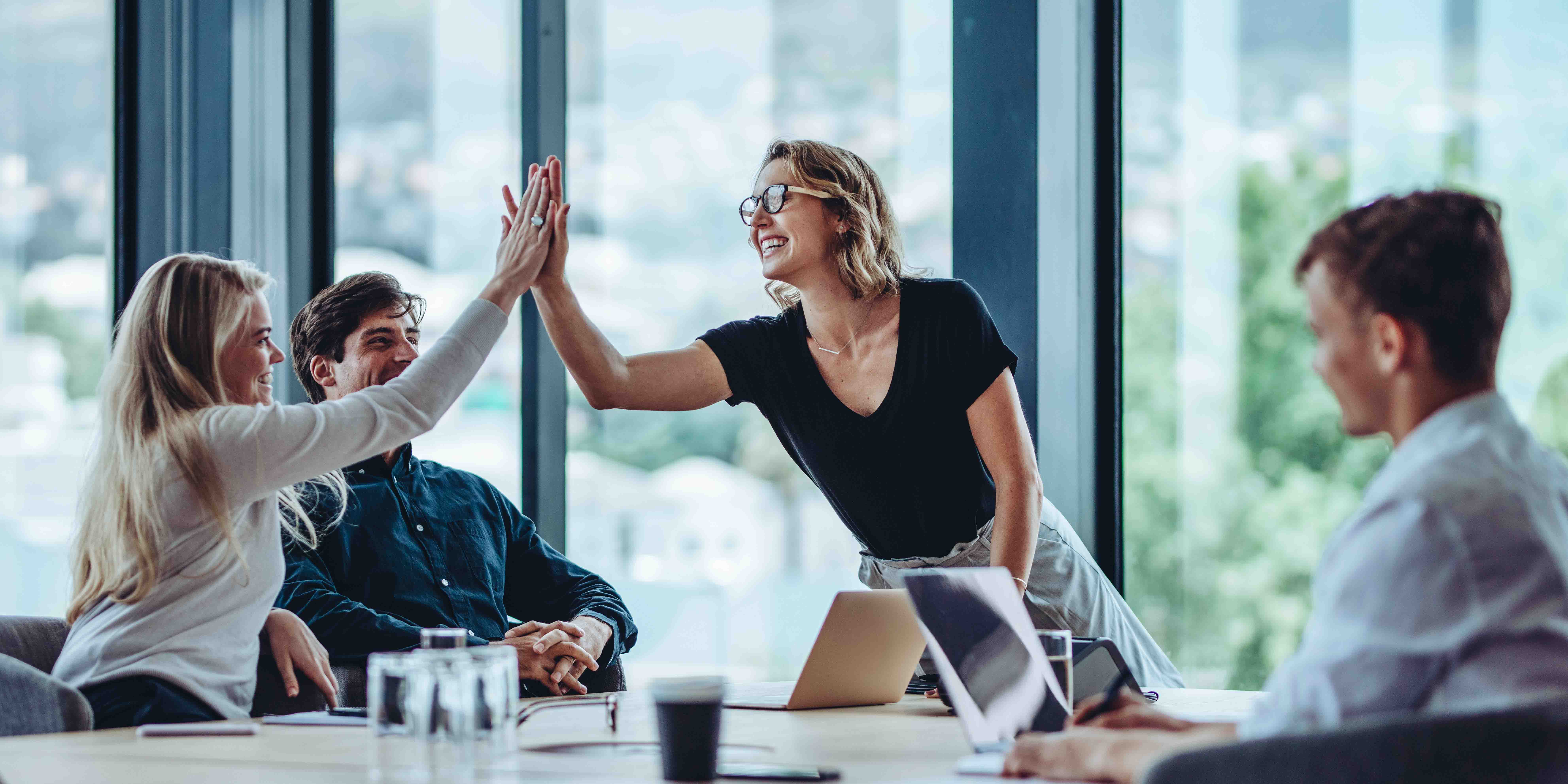 Die ersten 100 Tage im neuen Job: Erfolgsstrategien zum Einstieg