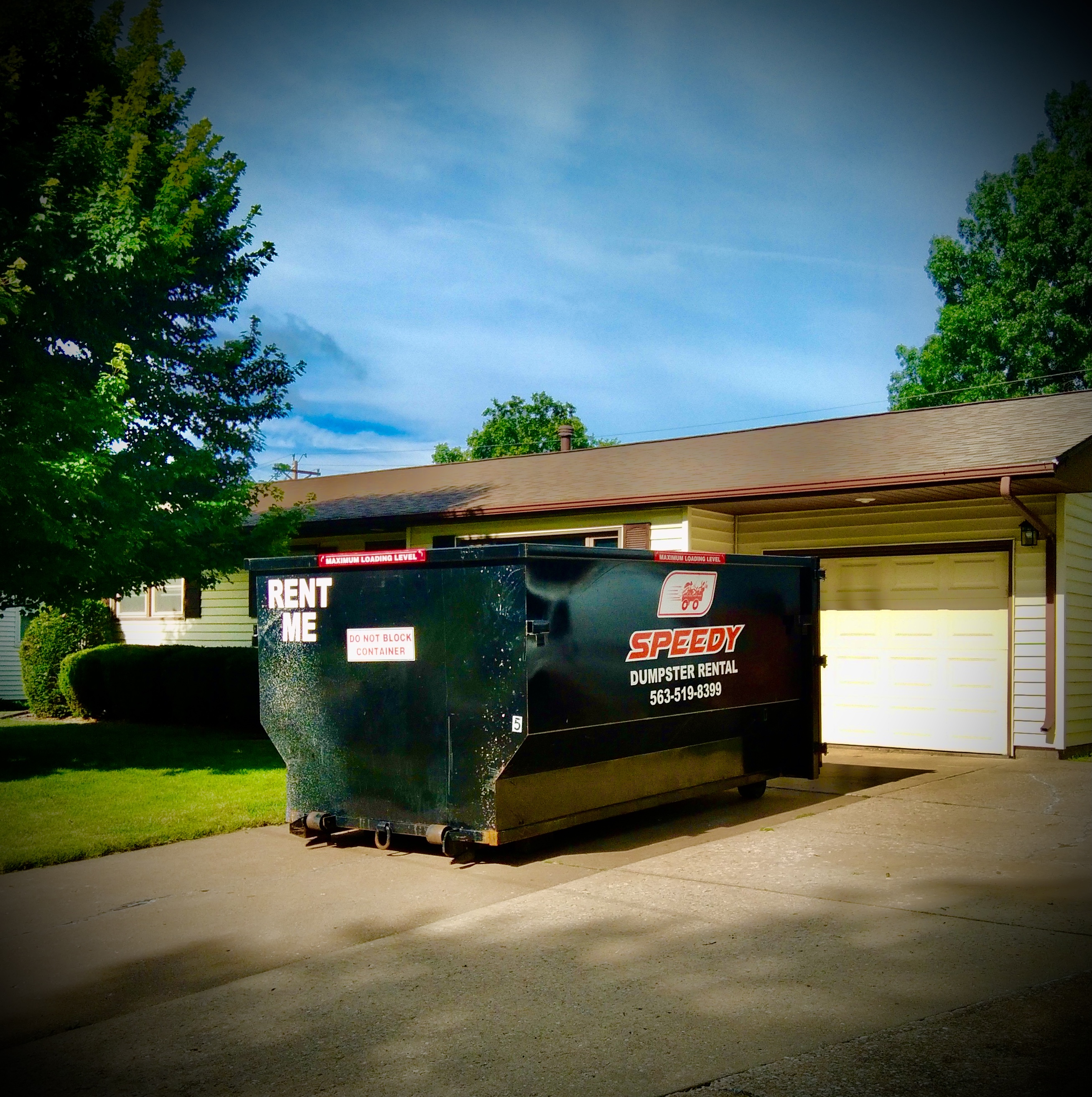 Speedy dumpster rental service