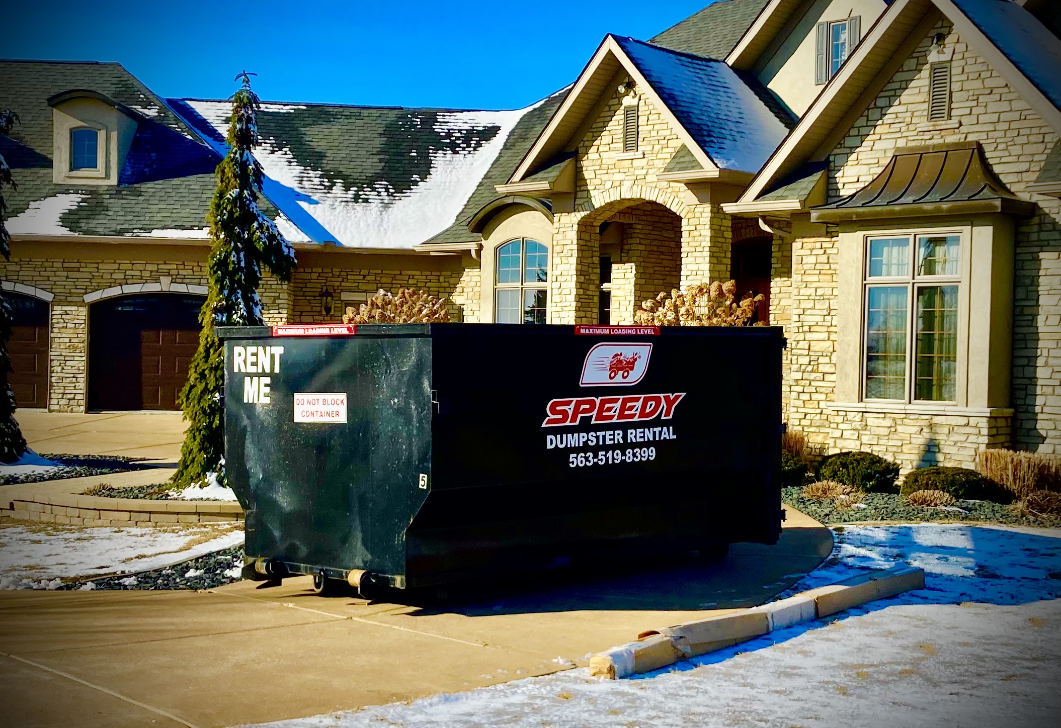 🧹 Preparing for Your Holiday Dumpster Rental in the Quad Cities