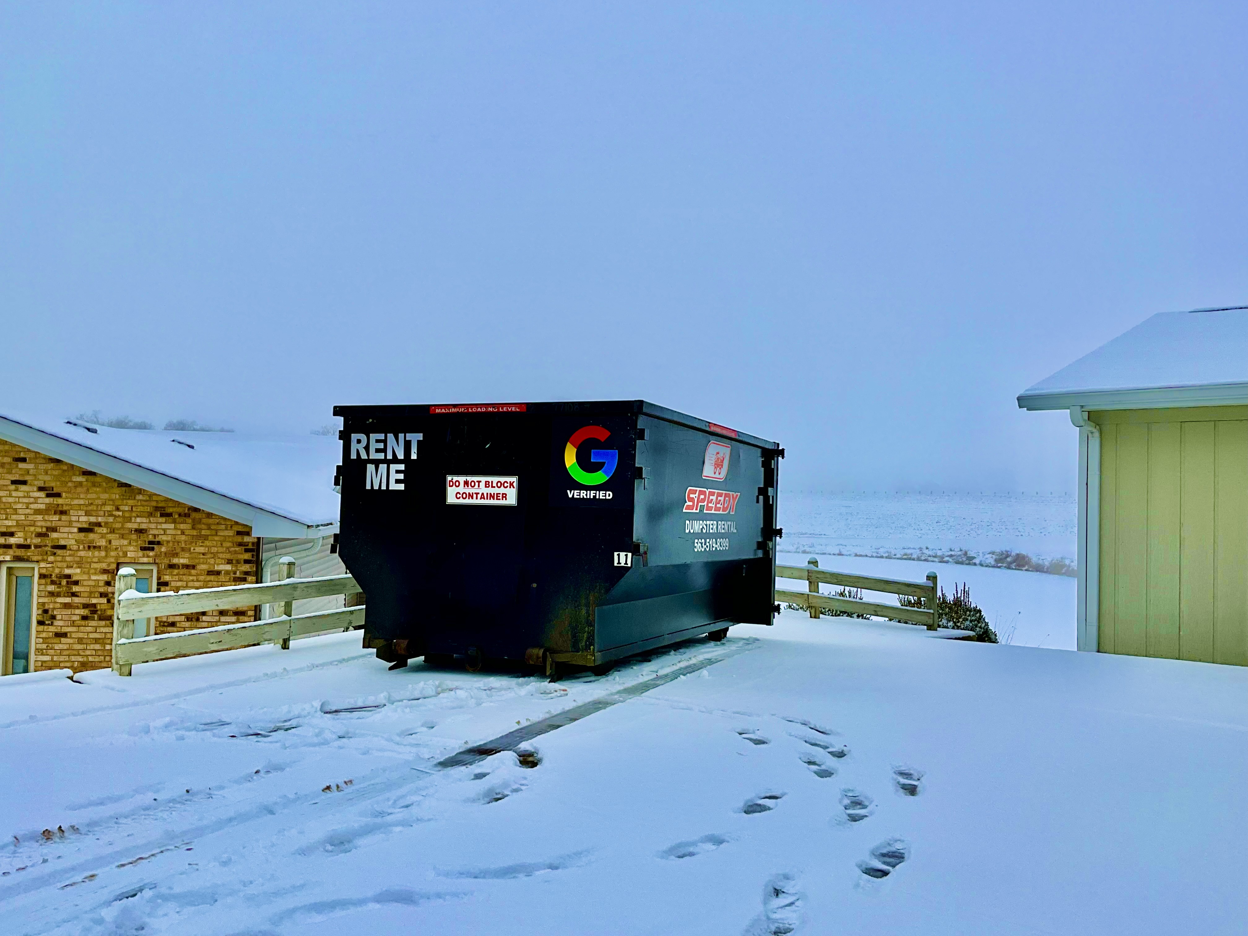 Speedy dumpster rental service