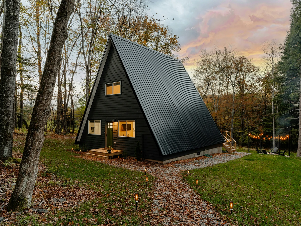 Lakeside Cabins