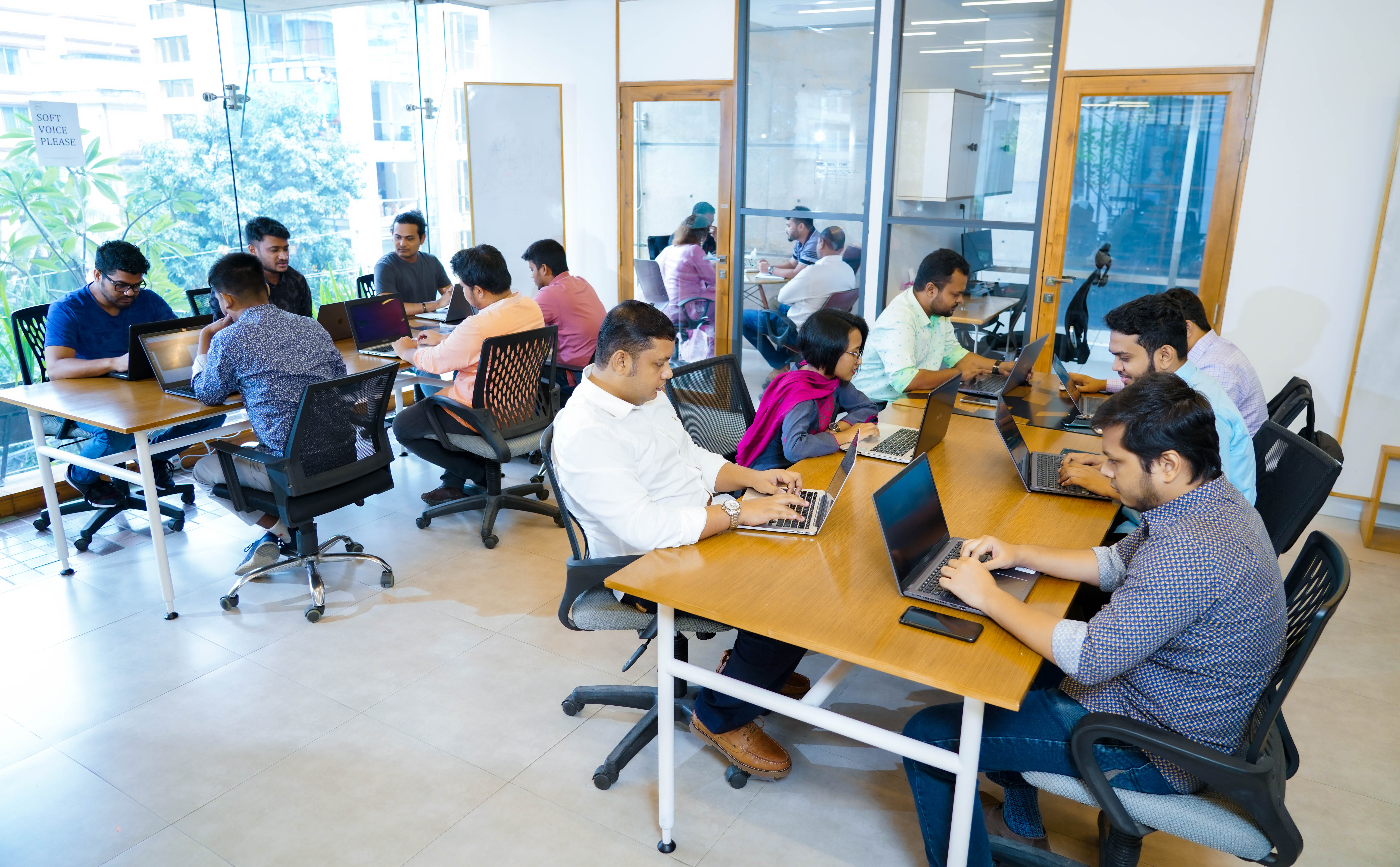 Binate team at the office