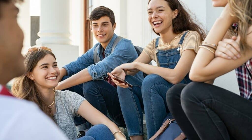Building Social Skills in the Teenage Years: How ABA Can Help