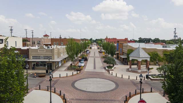 Ennis