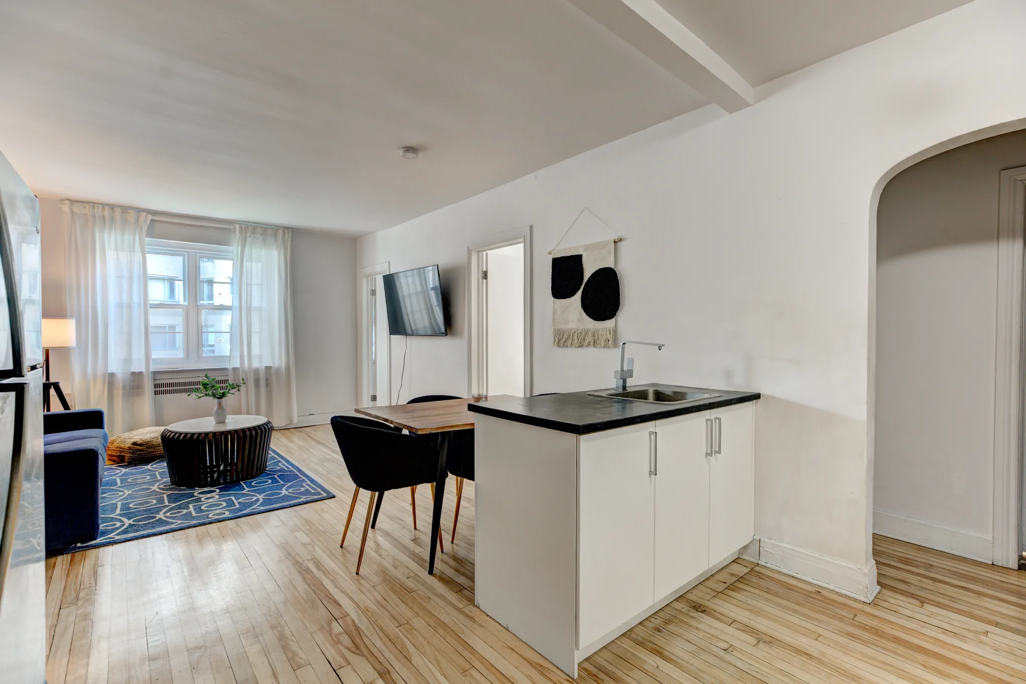 Private One-Bedroom in a Modern Living Community