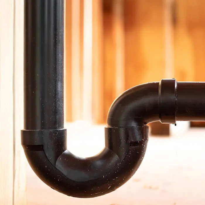 Happy customer handshaking the plumber's hand