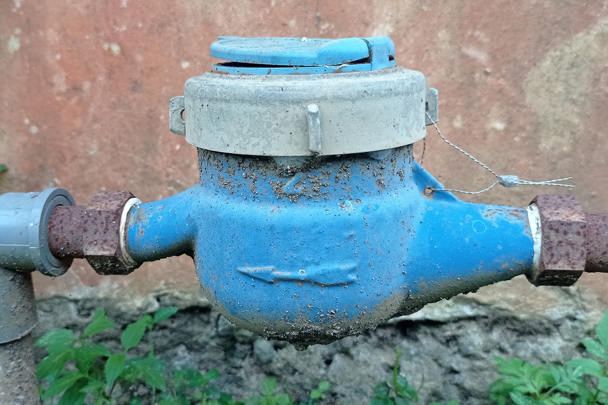 A closed blue water meter outside of a house in Melbourne, Victoria.