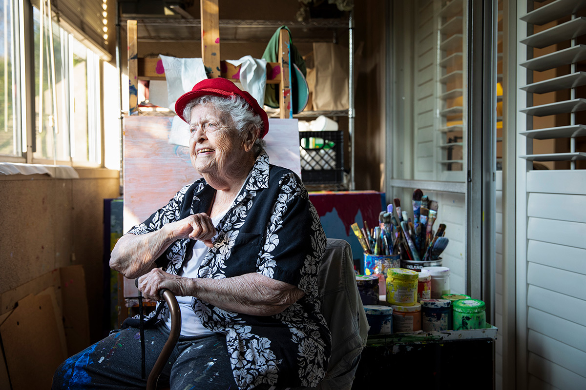 Ivy Bottini photo portrait