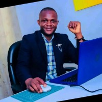 <subject>[headshot] image of a customer (for a web development agency)</subject>