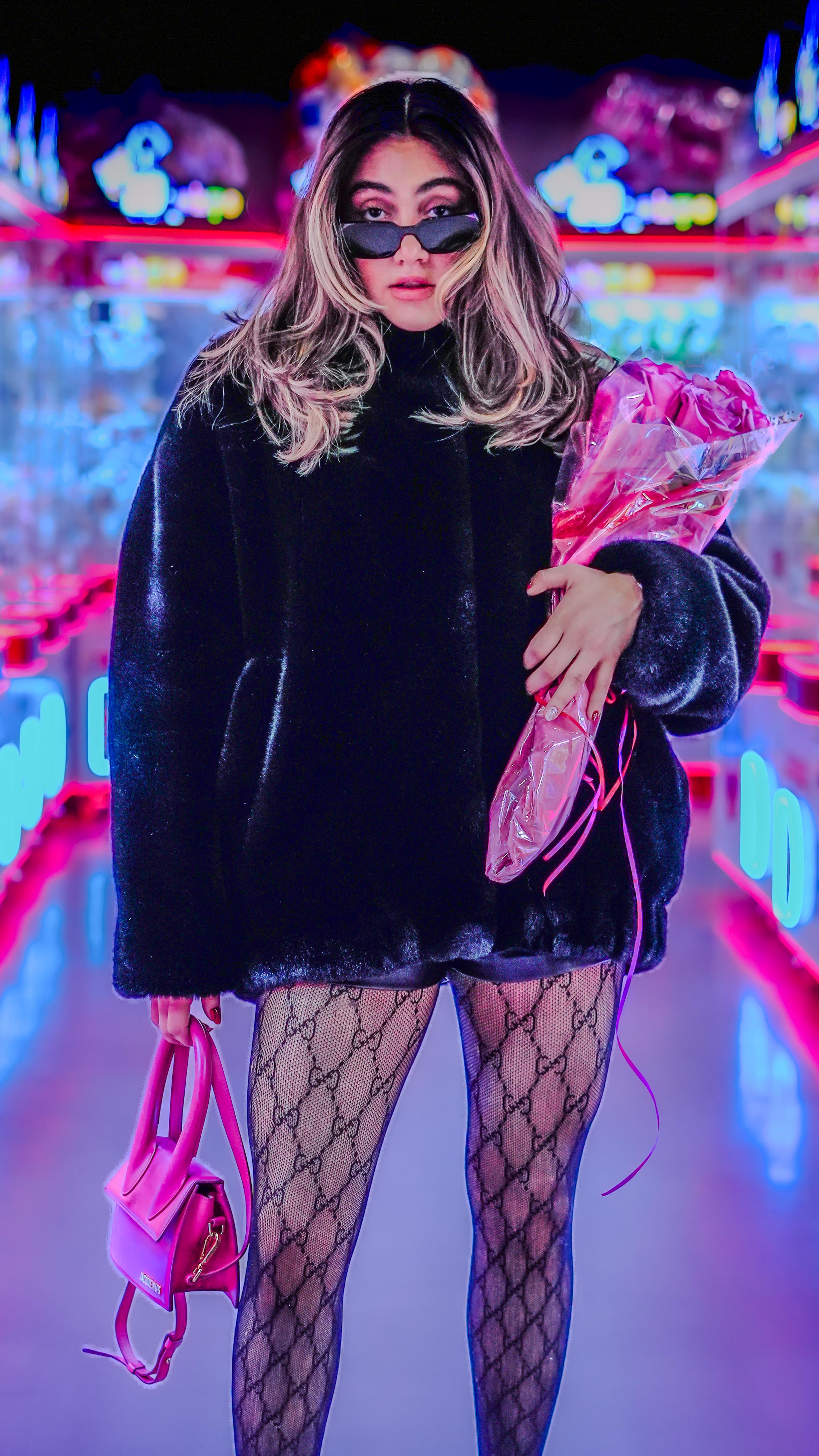 [interface] graphic design of app flow diagram (for a consumer apps) on a tablet