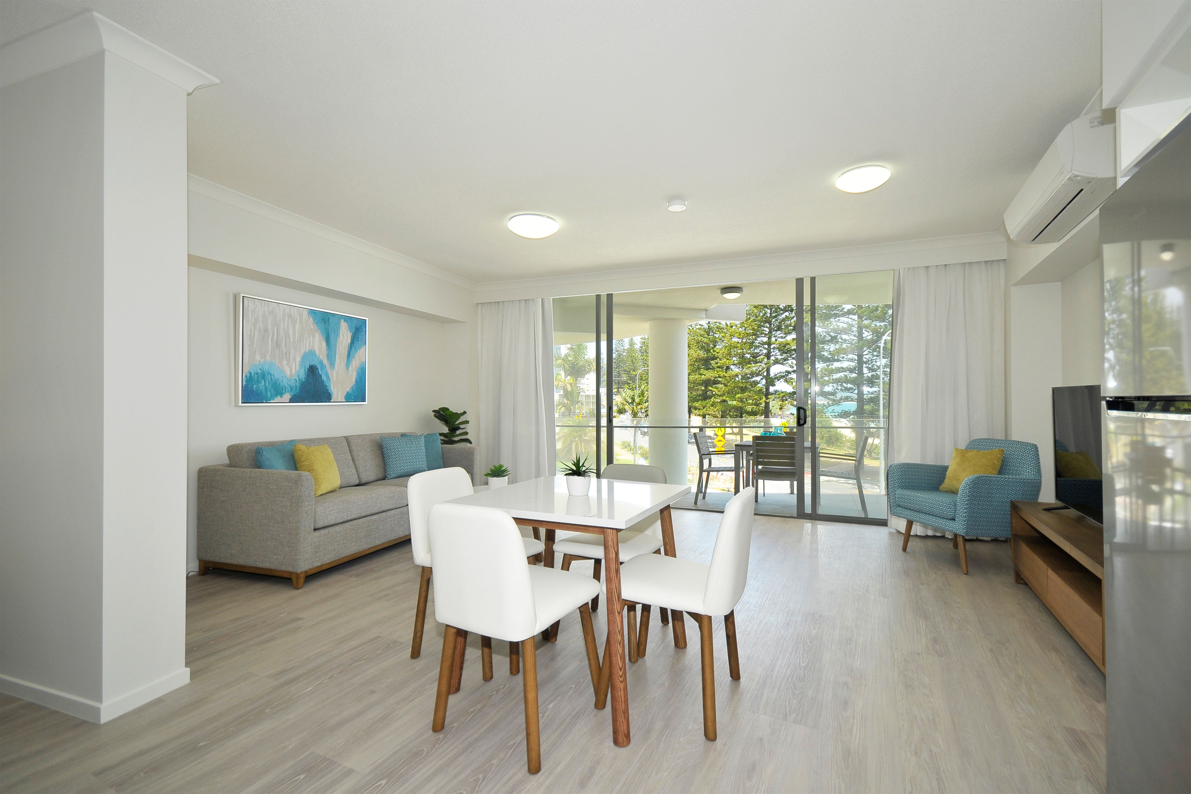 St George’s Defence Holiday Suites Rainbow Bay