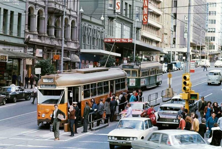 Melbourne Vintage Photo - Disclose Studios