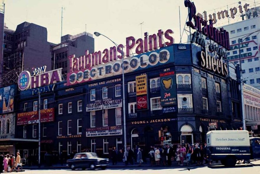 Melbourne Vintage Photo - Disclose Studios