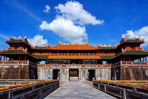 hue tour from da nang.jpg
