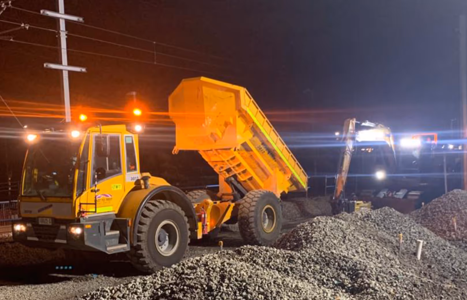 Dumper Trucks (6T to 40T)