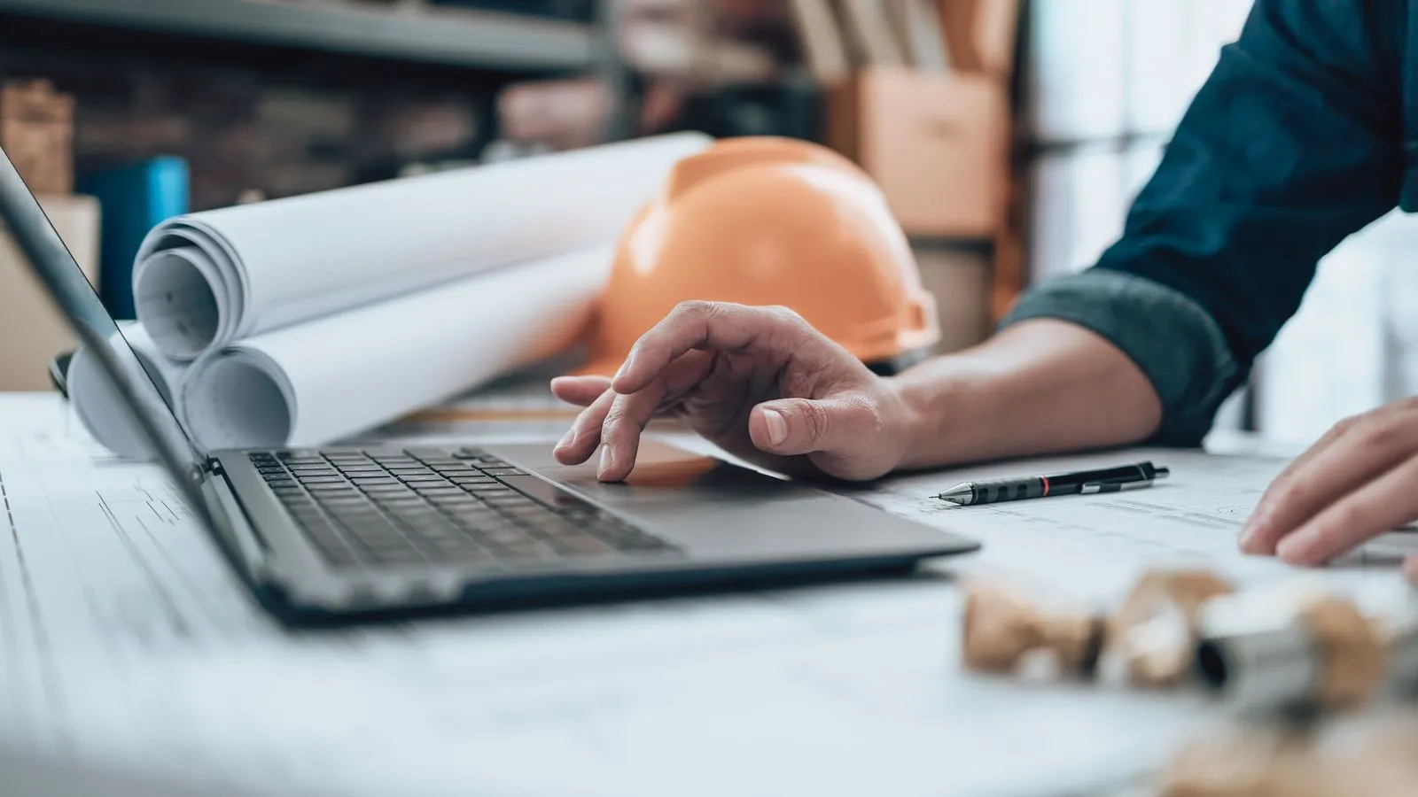 Digital vs traditional procurement: A side-by-side breakdown