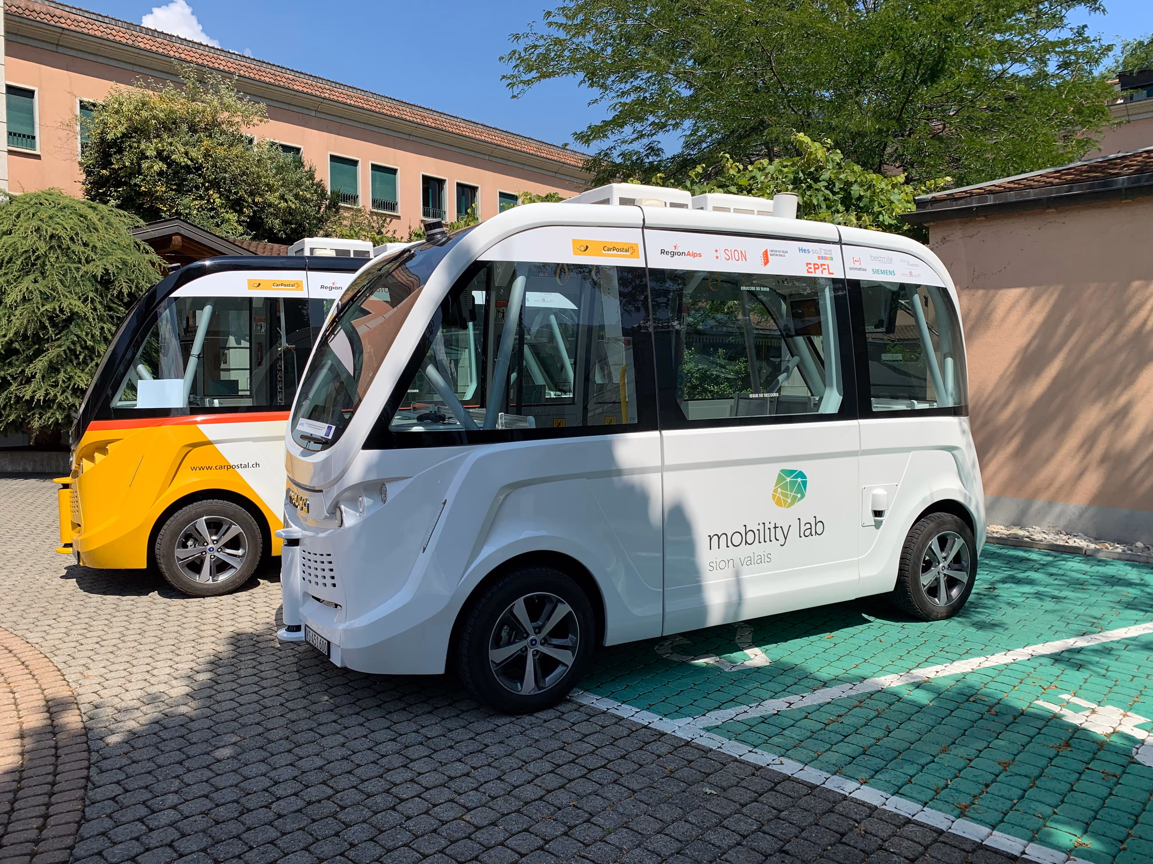 In Uvrier wird das SmartShuttle zum On-Demand-Service