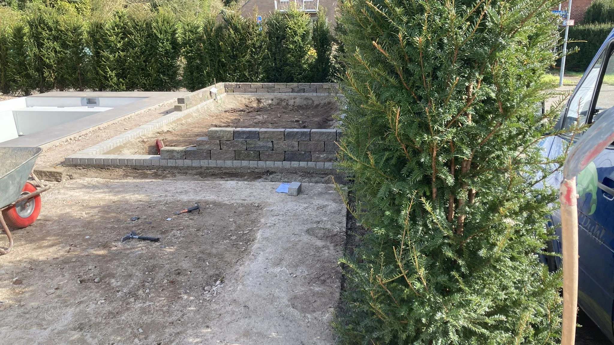 Gartenneugestaltung mit Pflasterarbeiten
