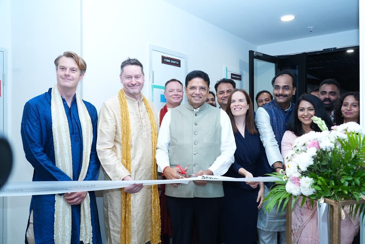 Telangana IT Minister D. Sridhar Babu cuts the ribbon at the Backbase Hyderabad development center