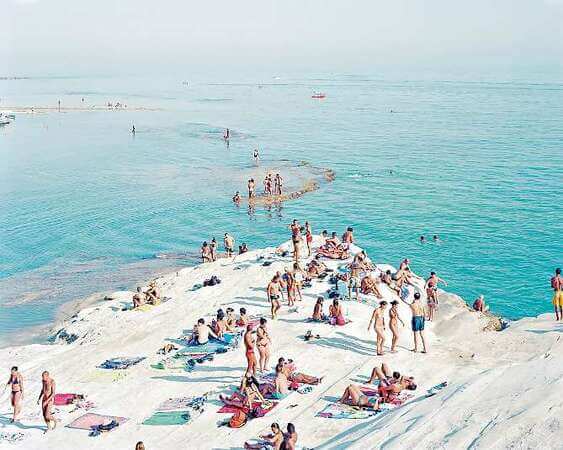 ttt - Einblicke in andere Welten - Massimo Vitalis verborgene Bilder vom Strand