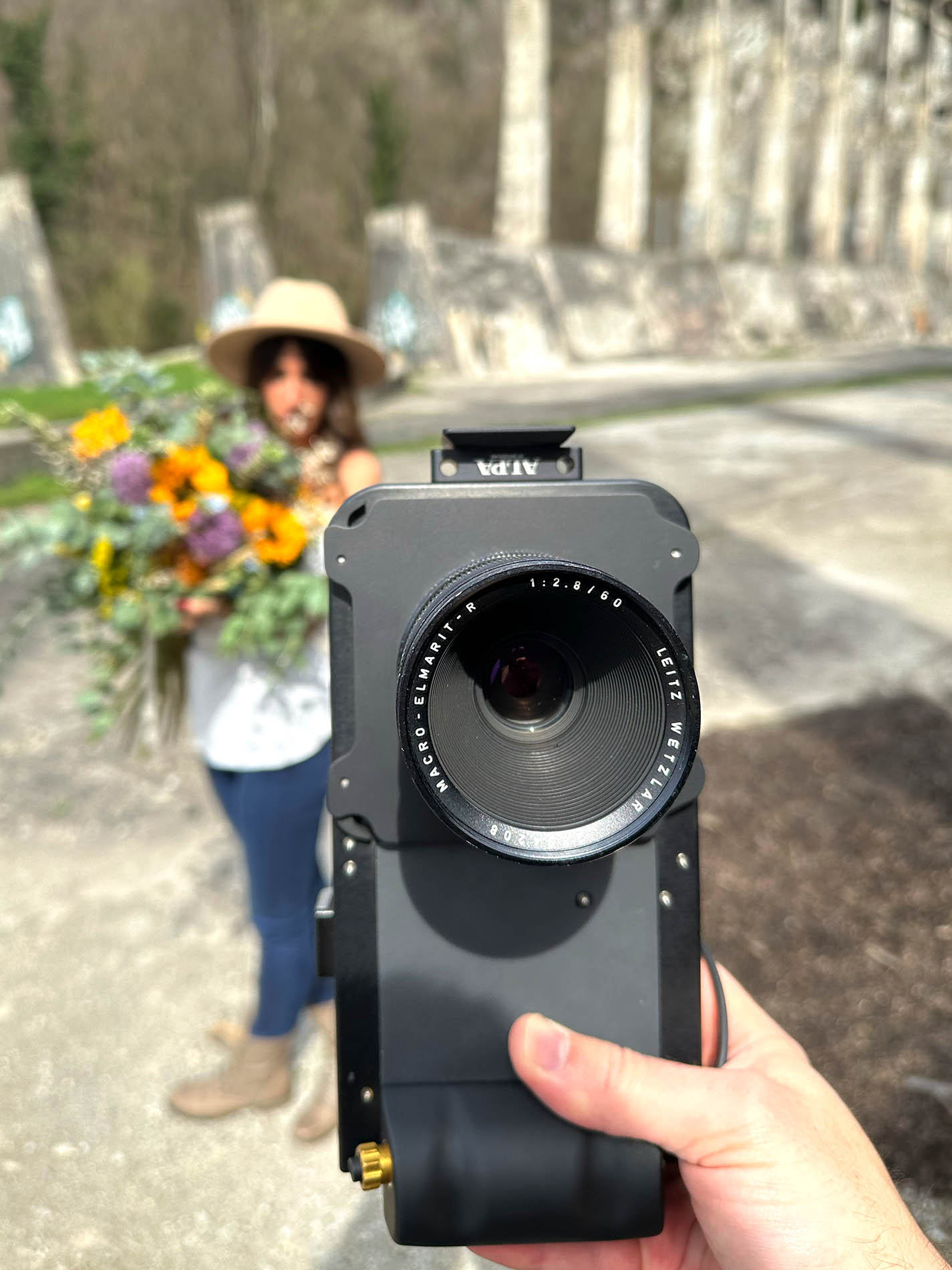 Leica Macro Elmarit R 60mm 1978 - FPS - Analog Soul on Digital Medium Format