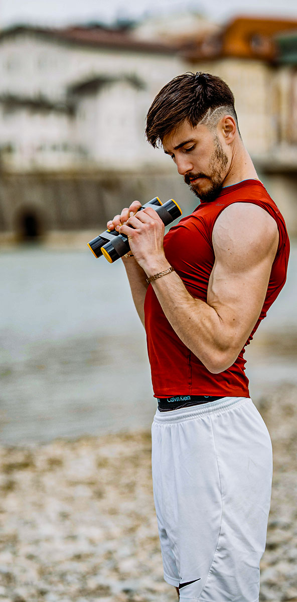 Mark Stettinger präsentiert das Rip Sticks Training von Poolz Athletics – innovatives Schultertraining für Kraft, Beweglichkeit und Performance.