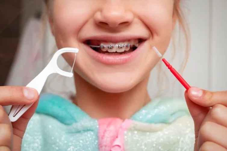 When Should Kids Start Flossing?