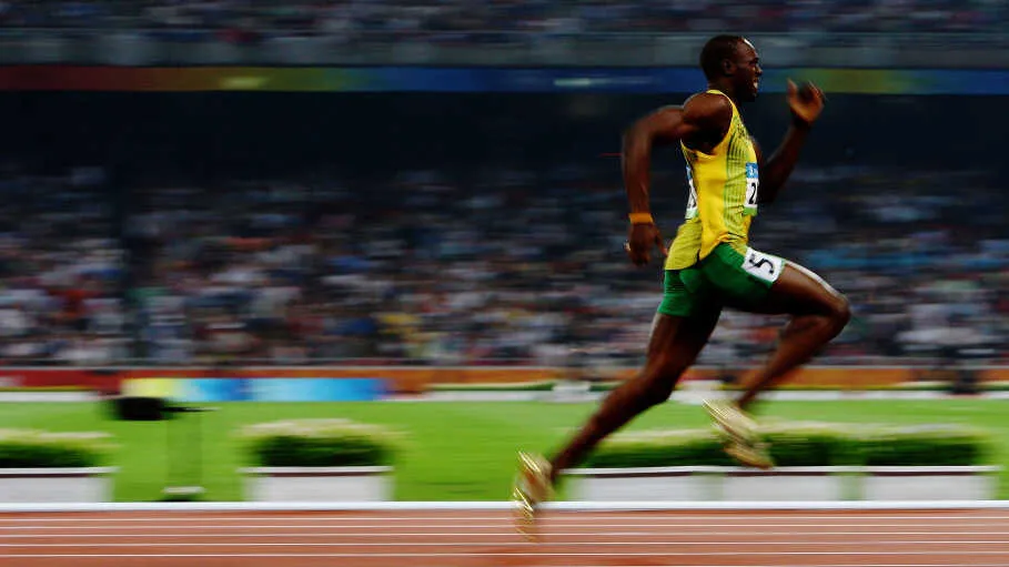 Strong vs. Skinny: The AI Trade-Off