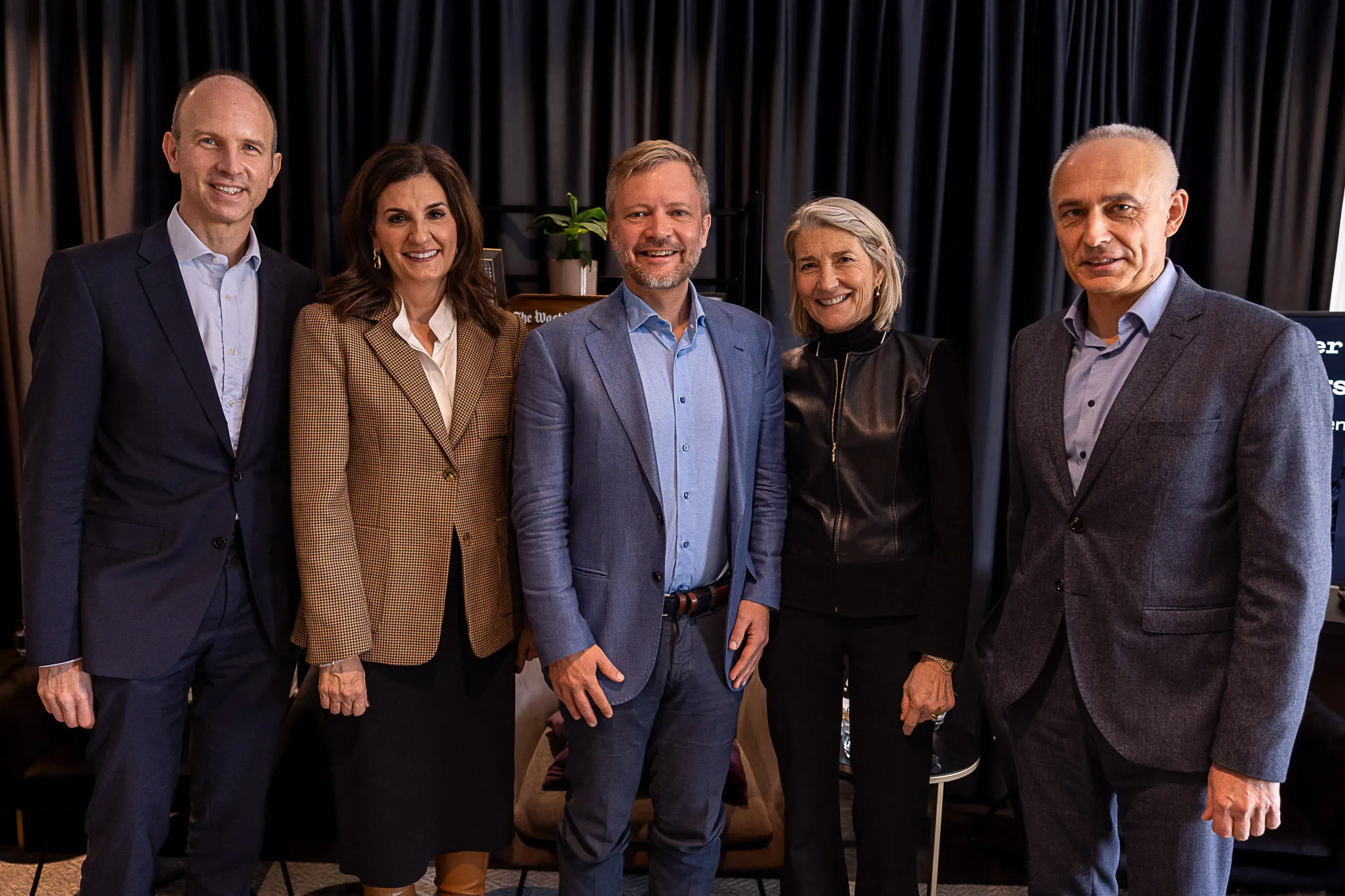 Leading in the Age of AI: How Leadership Must Evolve When Everyone Has AI