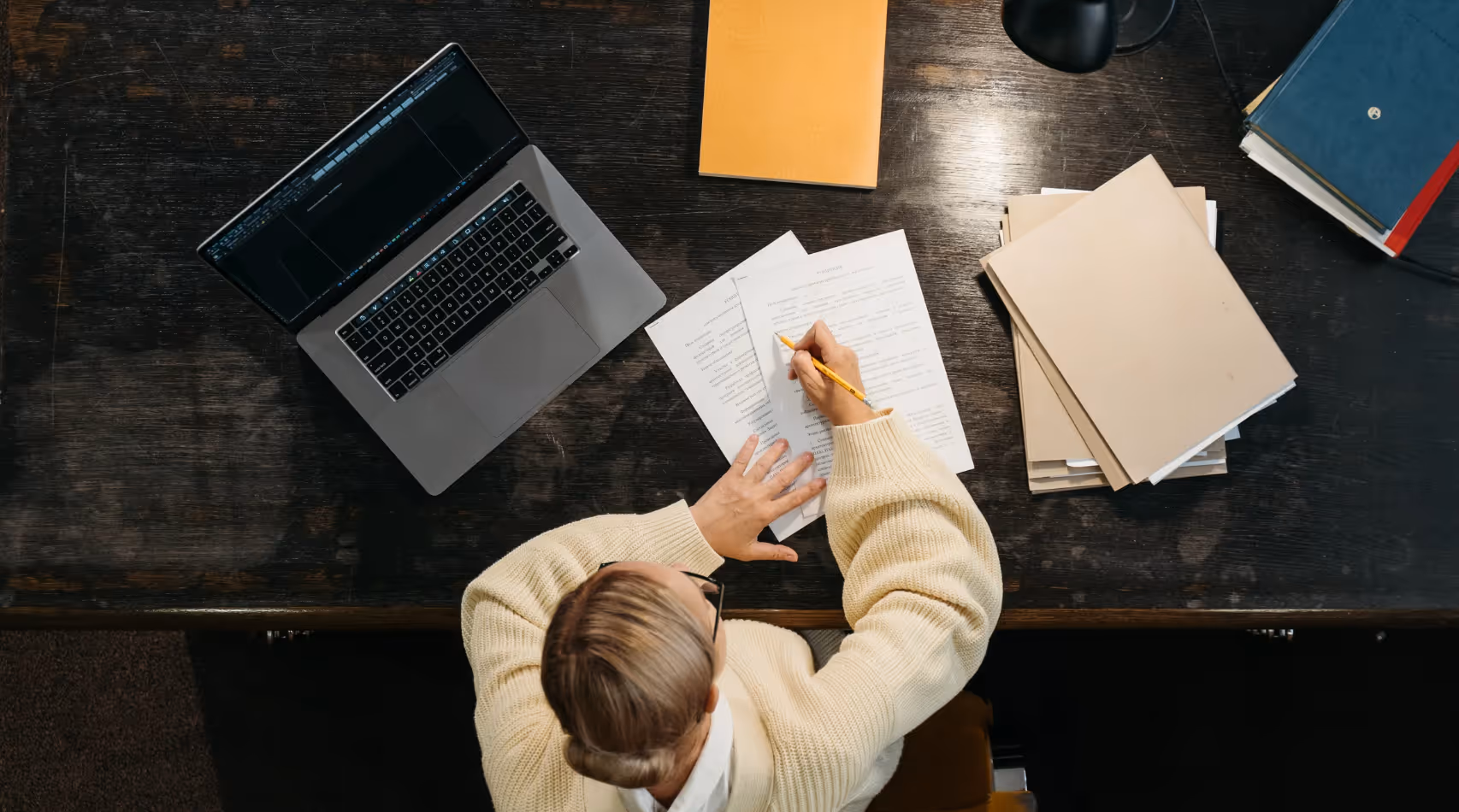 Why Law Firms Are Turning to Administrative Support Outsourcing