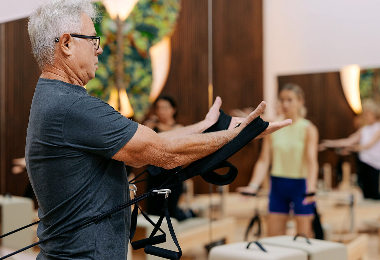 [background image] background image of weights (for a gym)