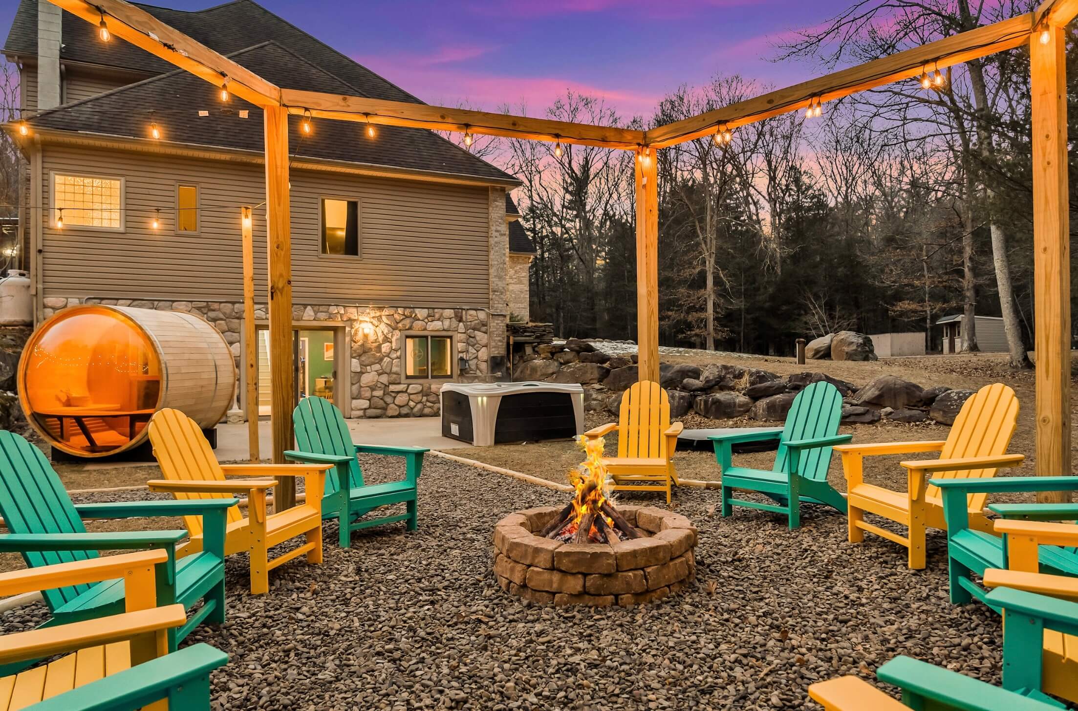 Company Logo - Monaker