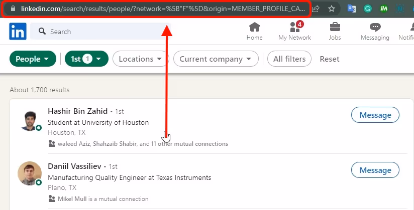 the LinkedIn search URL you need to copy to run a LinkedIn search campaign on Salesrobot.