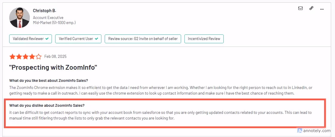 ZoomInfo review praising the efficiency of prospecting but pointing out difficulties in synchronizing contact lists with Salesforce.