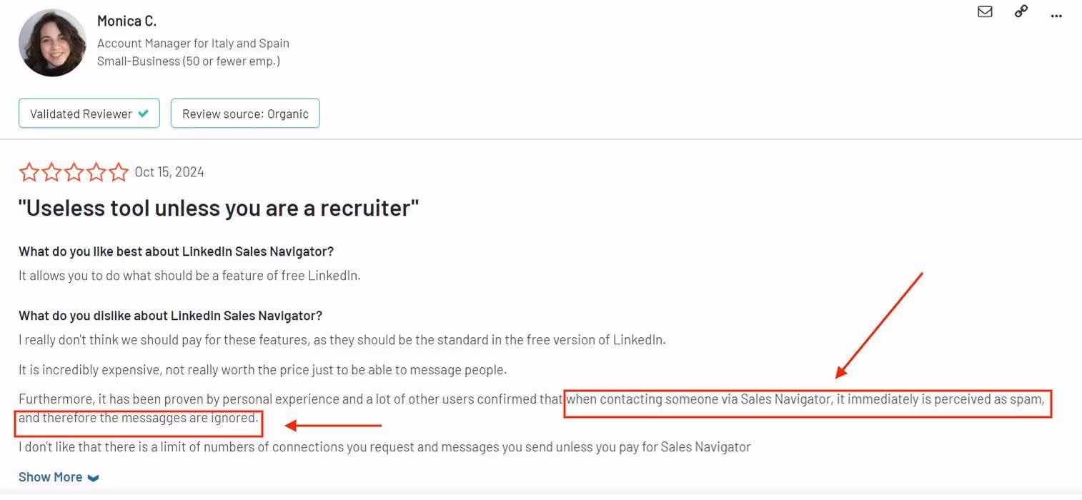 A review of LinkedIn Sales Navigator mentioning that messages are perceived as spam.