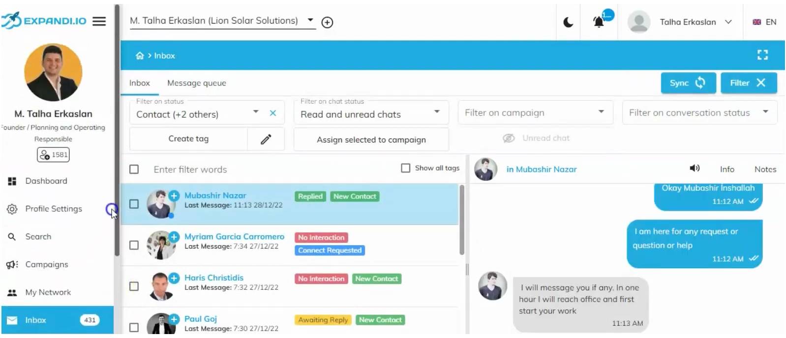 The Expandi.io inbox interface displaying a list of contacts and an active chat conversation.