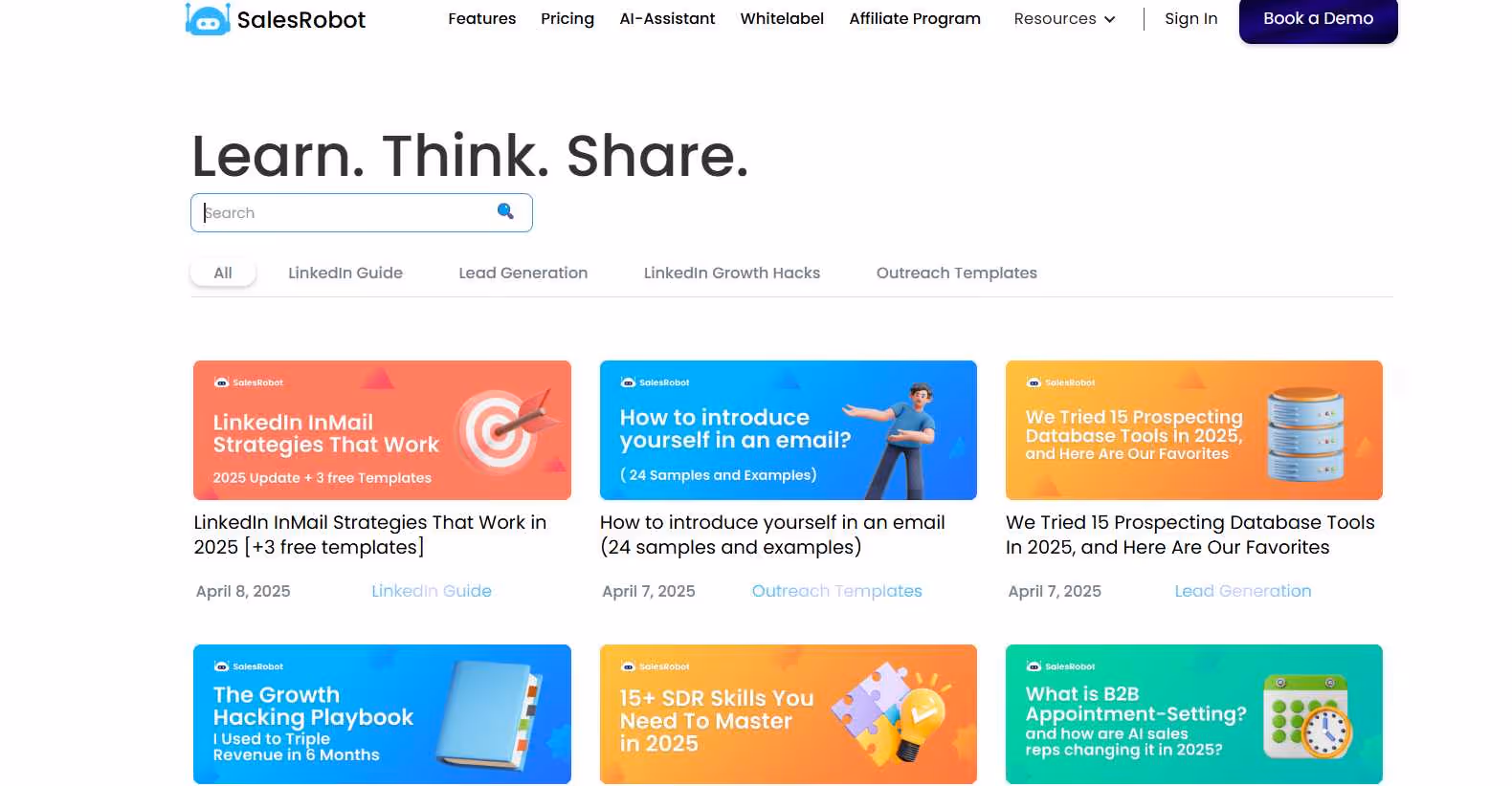 SalesRobot website showcasing various resources and templates.