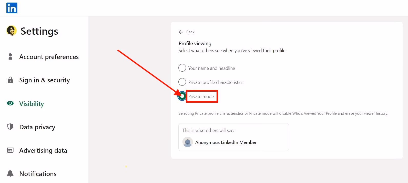 The button which turns on privacy mode on LinkedIn.