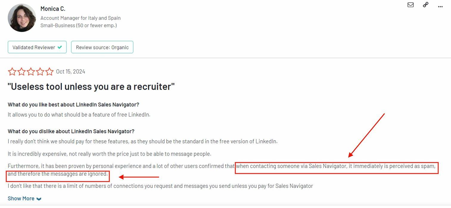 A review of LinkedIn Sales Navigator mentioning that messages are perceived as spam.