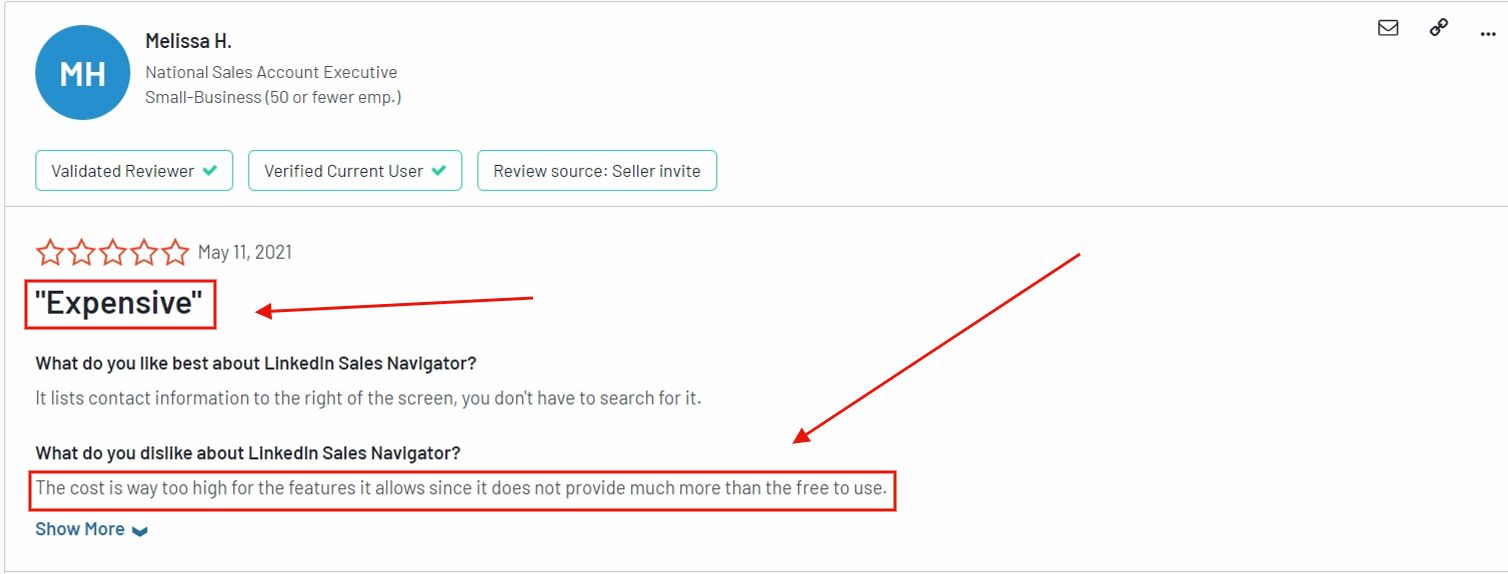 A bad review of LinkedIn Sales Navigator left by a dissatisfied user.