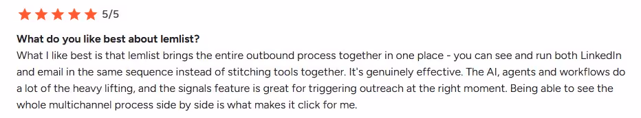 A 5/5 star review for lemlist, highlighting its ability to bring the entire outbound process together