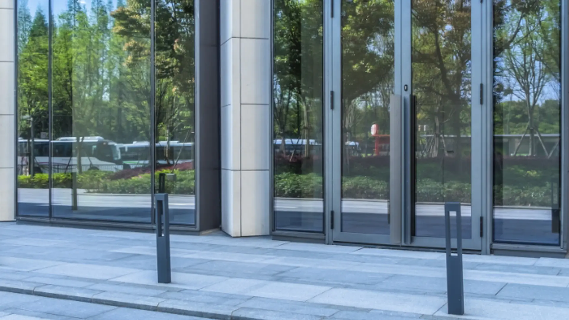Commercial-Window-Maintenance-banner