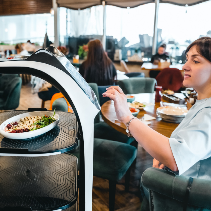 Top 5 reasons restaurants are using AI