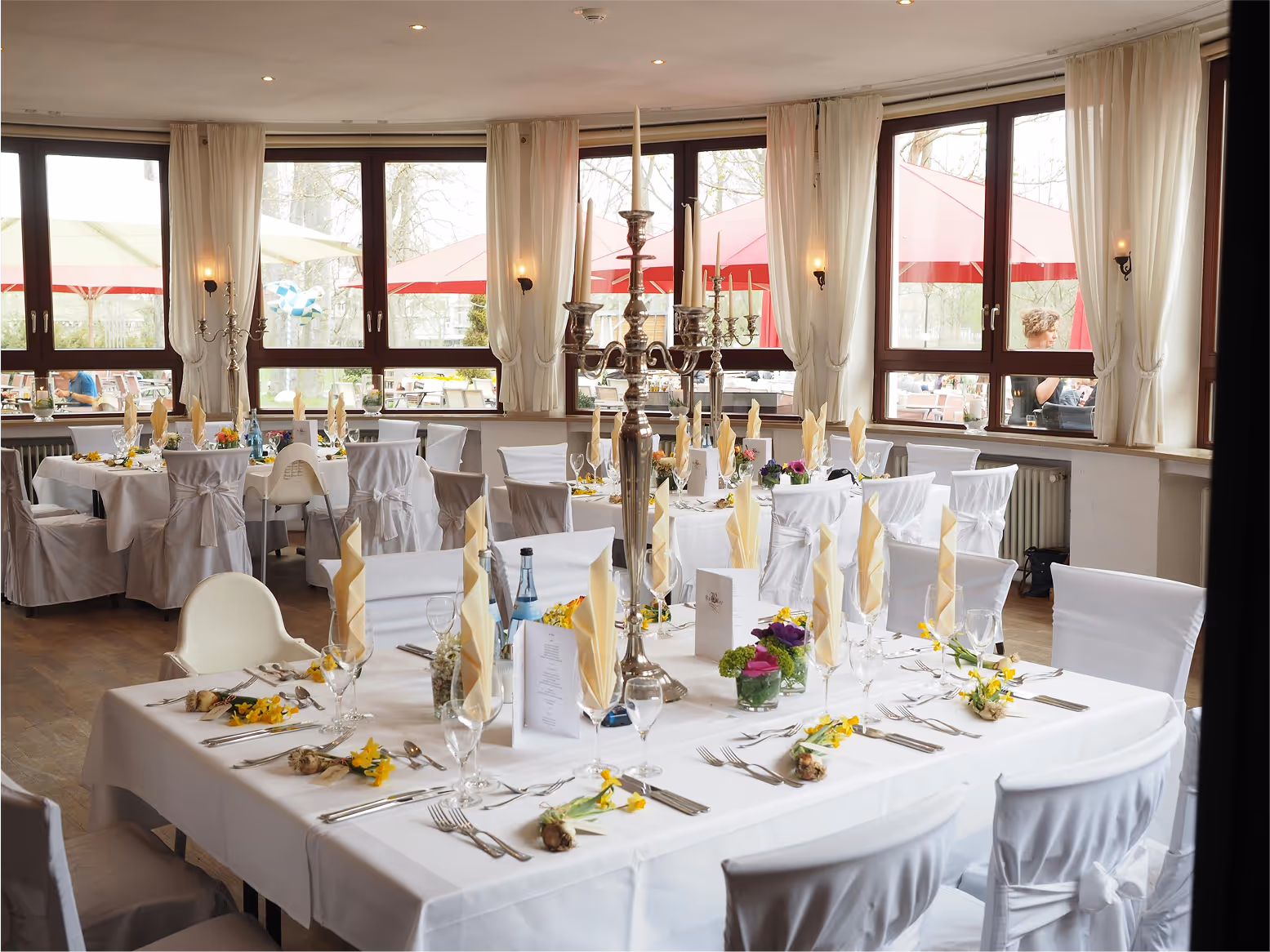 well decorated tables with empty seats