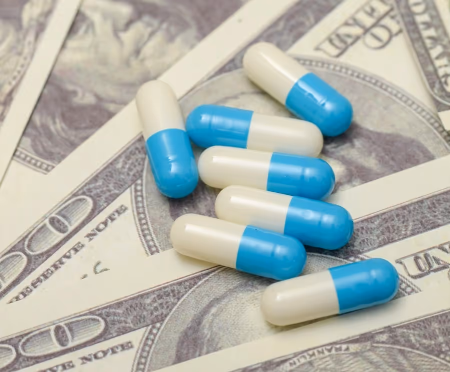 Who Pays for Health Insurance While on Workers’ Comp in CA?