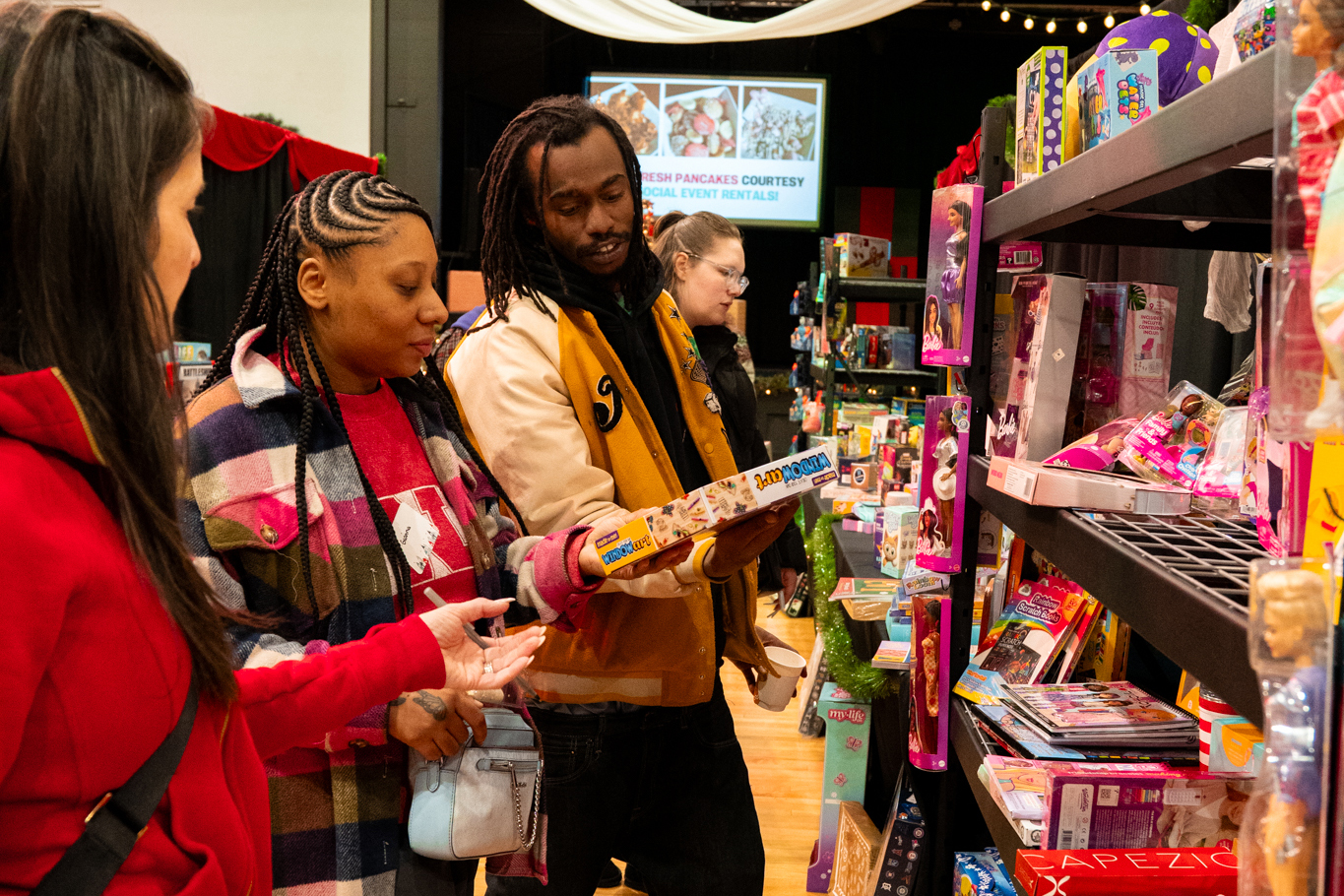 Abide Christmas Store