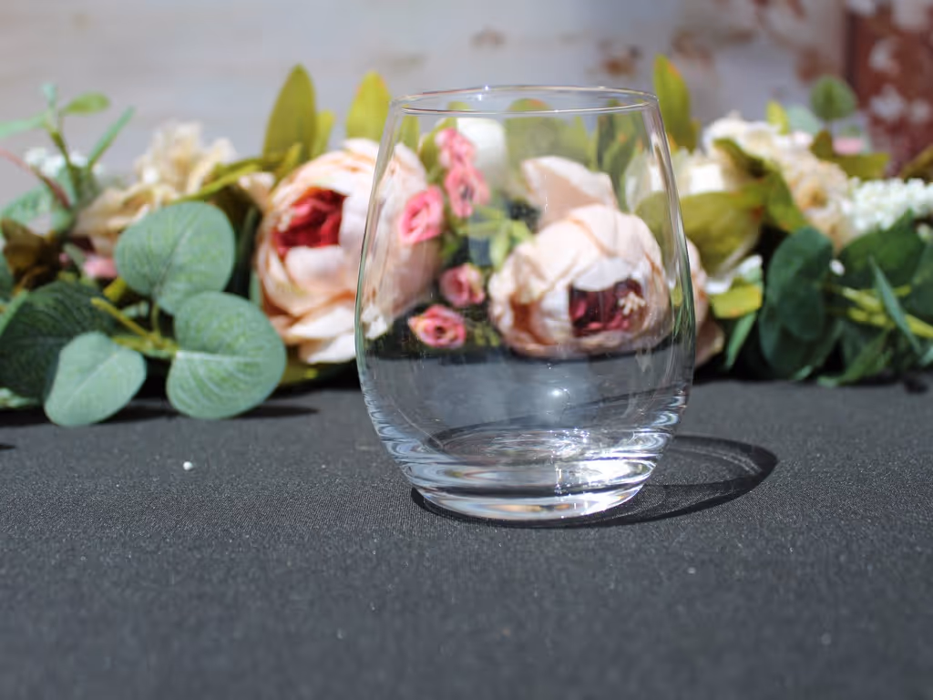 Verre à eau transparent