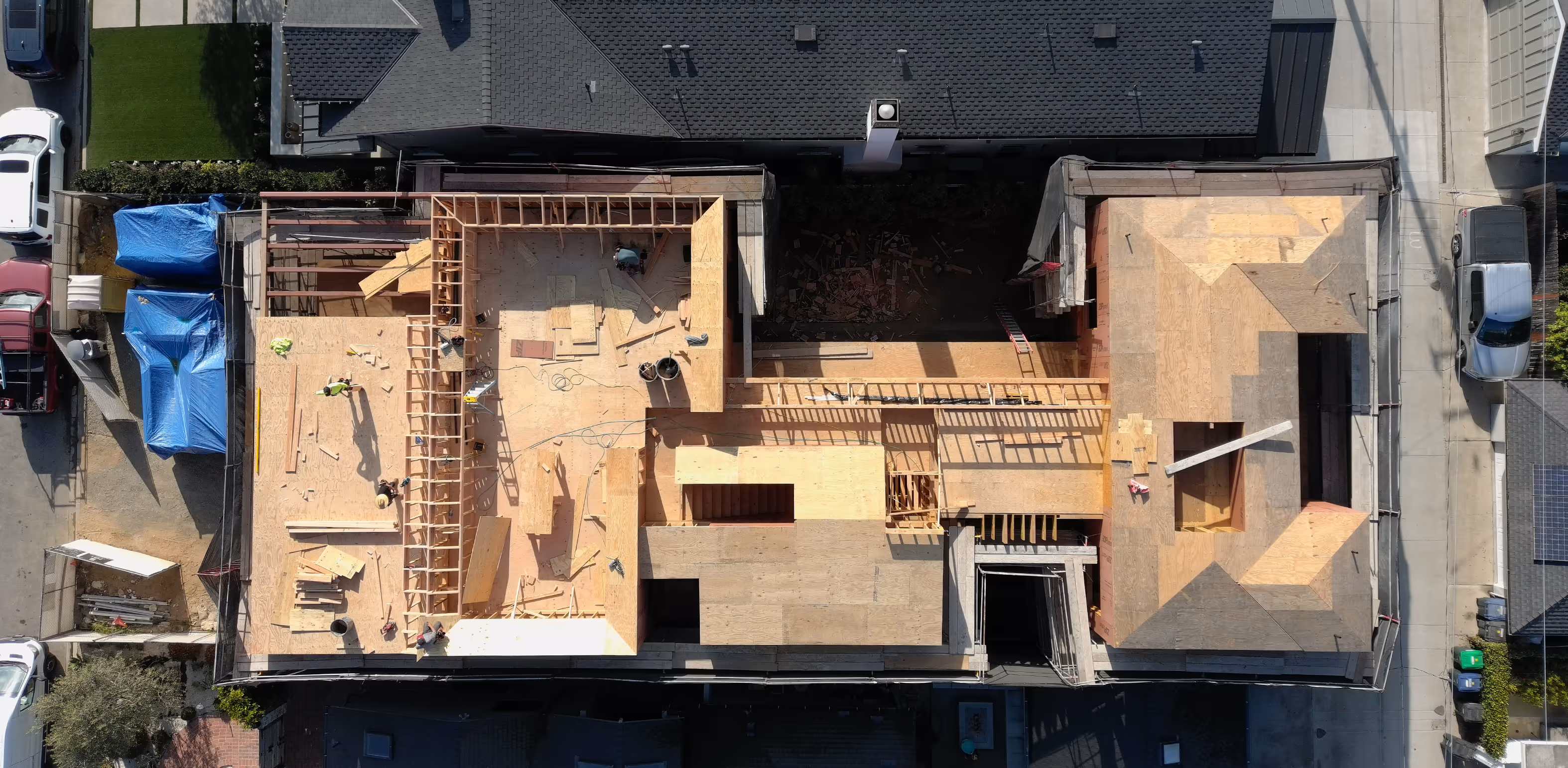 1511 Cliff drive under construction image